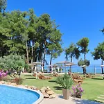 Aroma Hotel