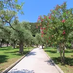 Ξενοδοχείο Aroma 3*