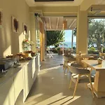 Hotel Aroma 3*