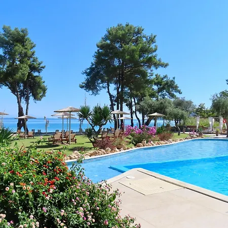 Aroma Otel 3*
