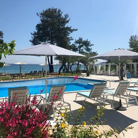 Aroma 3* Limenas (Thasos)