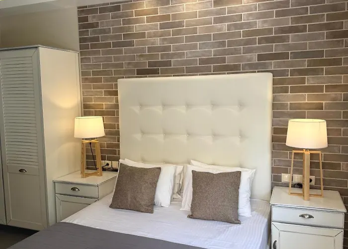 Aroma Hotel 3*